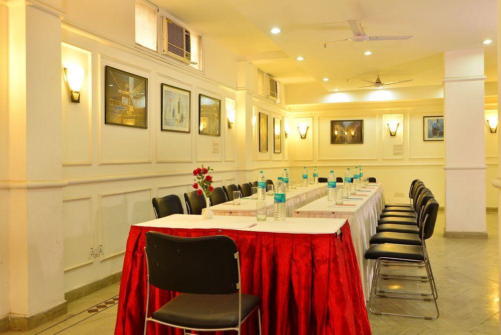 Hotel Shanti Palace West Patel Nagar New Delhi Buitenkant foto